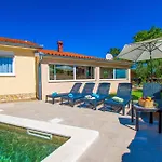 Marija With Private Pool Vodnjan