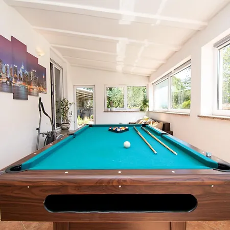 Vila Marija With Private Pool *
