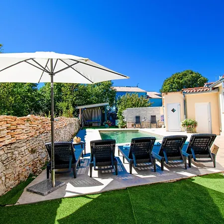 Vila Marija With Private Pool Vodnjan