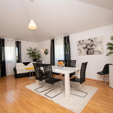 Villa Marija With Private Pool Vodnjan