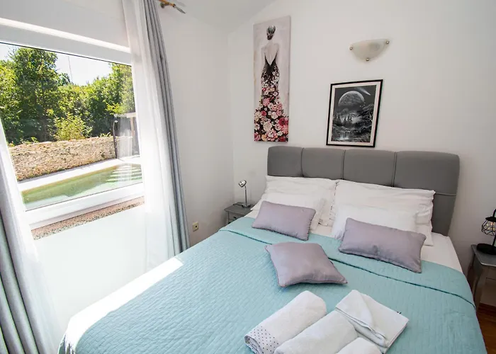 Marija With Private Pool