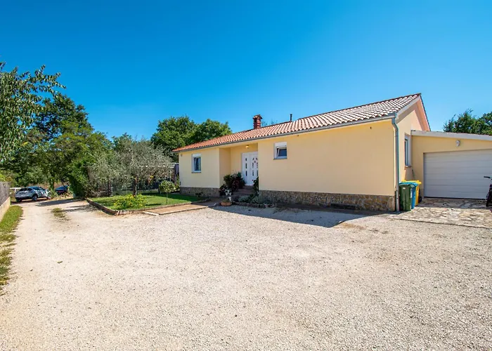 Marija With Private Pool Villa *