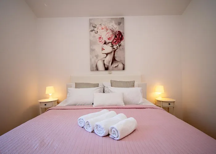 Marija With Private Pool Villa Vodnjan