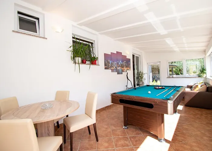 Marija With Private Pool Villa