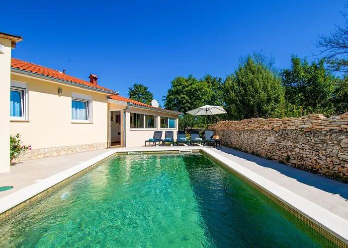 Marija With Private Pool Villa *