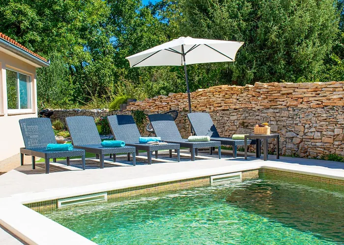 Marija With Private Pool Villa *